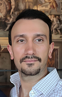 Portrait Dr. Amirhosein Khandizaji